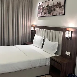 https://amwaj-alshatie-furnished-units.hotelsdammam.com